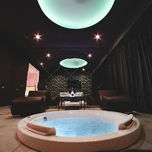 https://capri-spa-hotel.hotels-amalfi.com